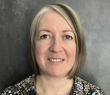 Emma Dodd​
